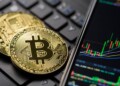 Es momento de comprar acciones cripto