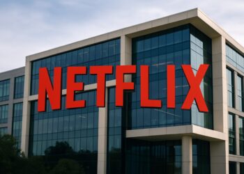 Logo de Netflix centrado frente a su sede corporativa tras resultados financieros del segundo trimestre.