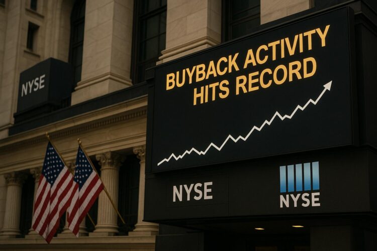  Panel exterior de la NYSE con mensaje sobre récord en operaciones de recompras