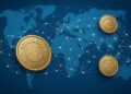 Monedas digitales de stablecoins con relieve conectadas en red global que simboliza expansión al 2030.