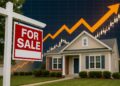 Casa en venta en EE.UU. con gráfico al alza que representa el impacto de tasas y rendimientos.