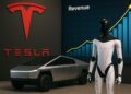 Robot Optimus junto a vehículo Tesla Cybercab frente a gráfico financiero ascendente y logo de Tesla