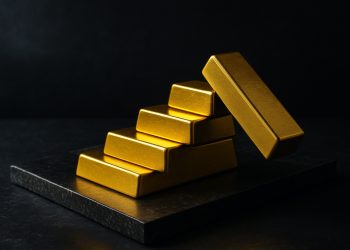 Lingotes de oro apilados frente a un edificio institucional.