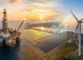 Inversión en energía 2026 con plataforma petrolera paneles solares y campo eólico