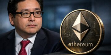 Tom Lee analiza Ethereum tras fuerte caída del mercado.