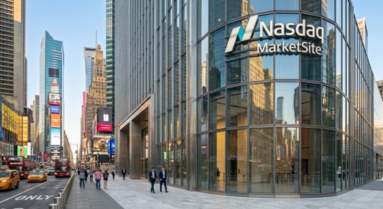 El edificio de cristal del Nasdaq MarketSite en Times Square, NY.