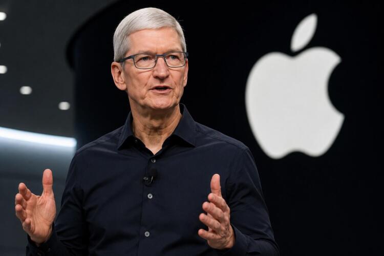 Tim Cook advierte sobre futuros aumentos de precios en Apple.