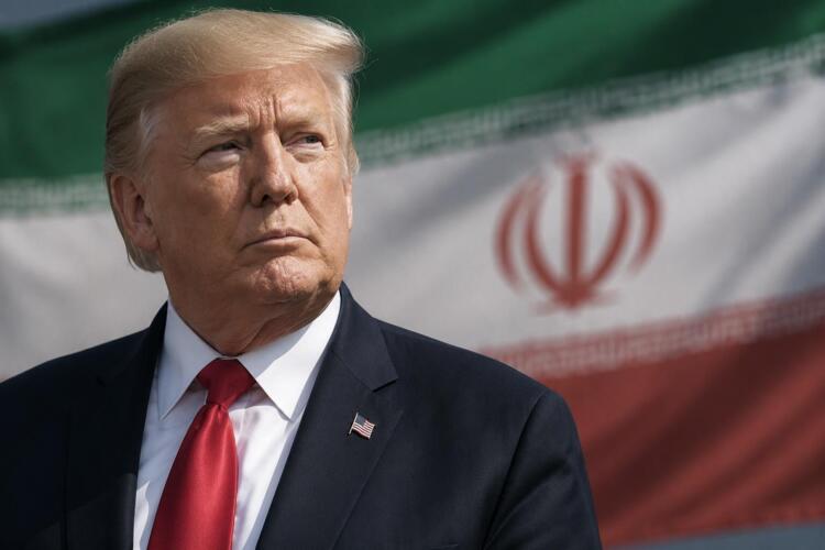 Trump con una discreta referencia a Irán en el fondo